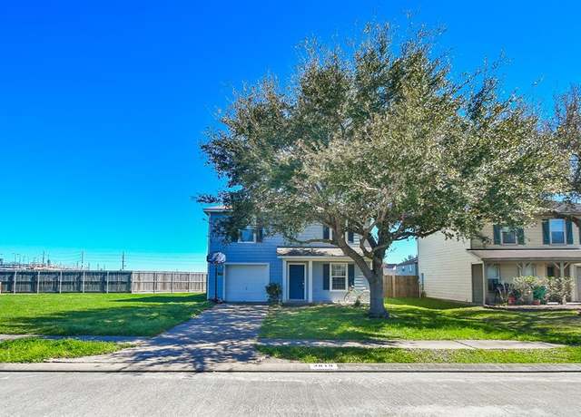Property at 3819 Middlecrest Ln, Richmond, TX 77469, 3 beds, 2.5 baths