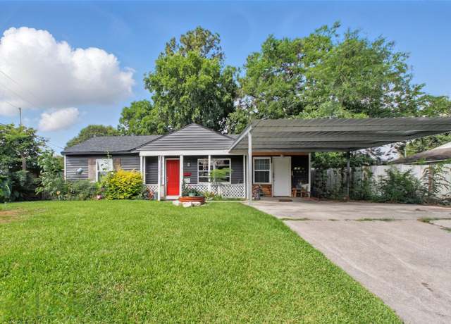 Property at 603 Briarwood Dr, Baytown, TX 77520, 3 beds, 1 bath