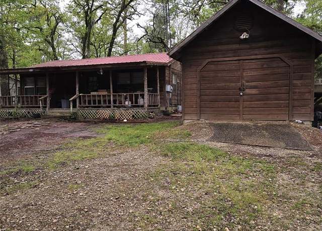 Property at 380 Post Oak Ln, Trinity, TX 75862, 2 beds, 1 bath