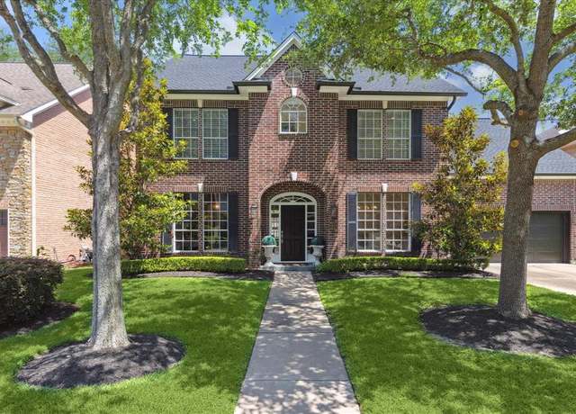 Property at 4824 Florence St, Bellaire, TX 77401, 4 beds, 3.5 baths