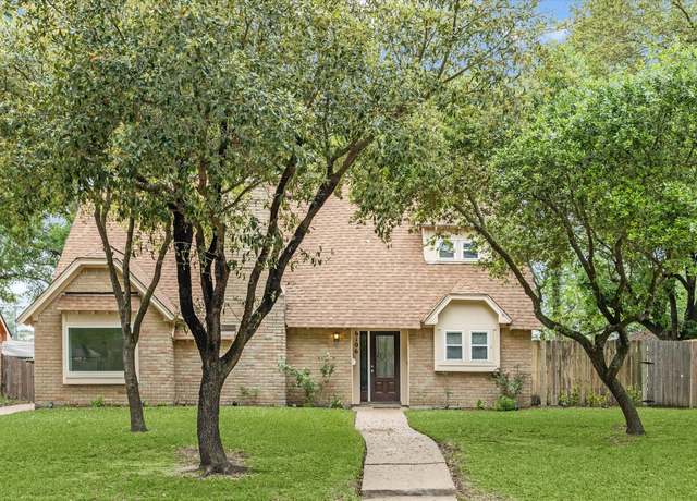 Property at 6106 Greenmont Dr, Houston, TX 77092, 4 beds, 2 baths