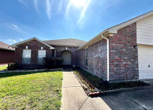 Property at 17043 Gaelicglen Ln, Houston, TX 77084, 4 beds, 2 baths