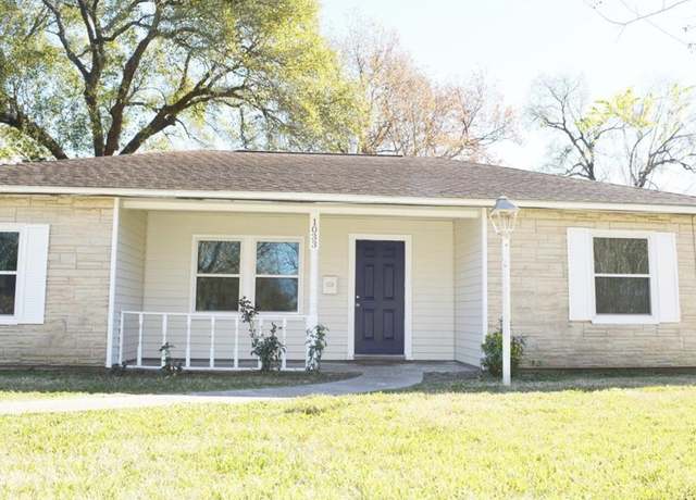 Property at 1033 Cimarron St, Houston, TX 77015, 3 beds, 1 bath
