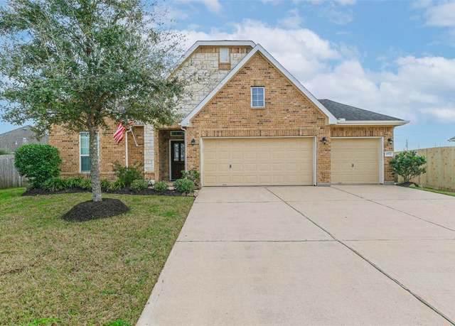 Property at 1972 Jobes Ct, Alvin, TX 77511, 3 beds, 2 baths