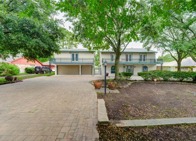 Property at 303 Shady Glen Lane Ln, Conroe, TX 77385, 3 beds, 4 baths
