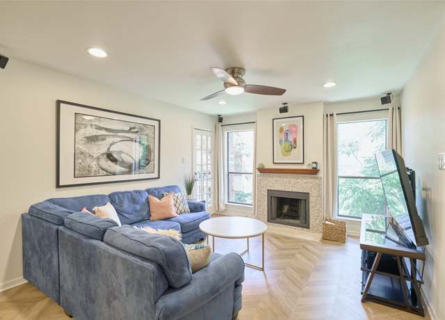 Property at 1601 S Shepherd Dr #222, Houston, TX 77019, 1 bed, 1.5 baths