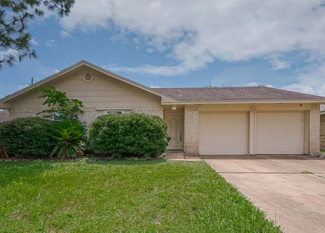 Property at 7306 Bubbling Brooks Ln, Houston, TX 77095, 3 beds, 2 baths
