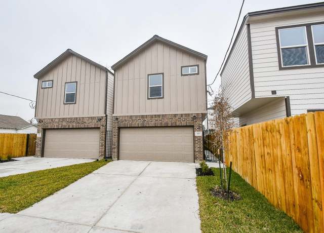 Property at 4913 Nichols St, Houston, TX 77020, 3 beds, 2.5 baths