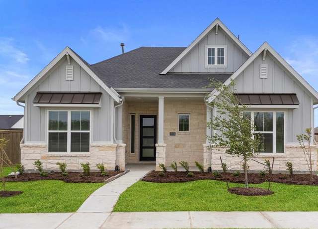 Property at 12018 Salty Bend Dr, Mont Belvieu, TX 77580, 4 beds, 3 baths