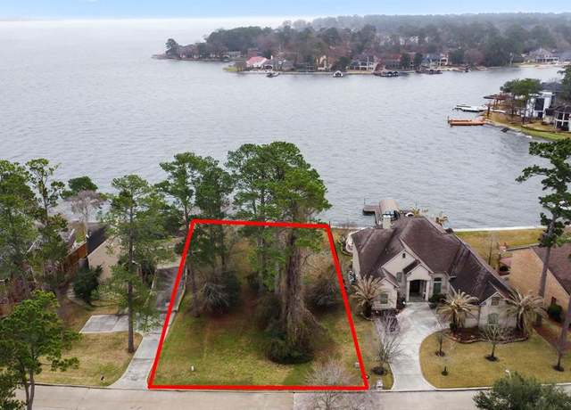Property at 11823 Thoreau Dr, Montgomery, TX 77356