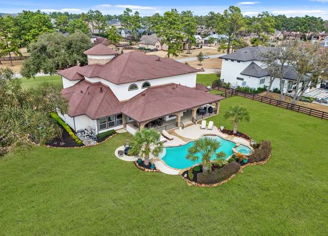 Property at 14 Royal King Rd, Tomball, TX 77377, 4 beds, 4 baths