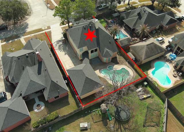 Property at 12726 Silverglen Estates Dr, Houston, TX 77014, 4 beds, 2.5 baths