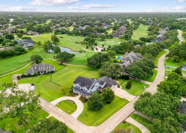 Property at 33011 Wakefield Lot 31-32 Ct, Fulshear, TX 77441, 6 beds, 6 baths