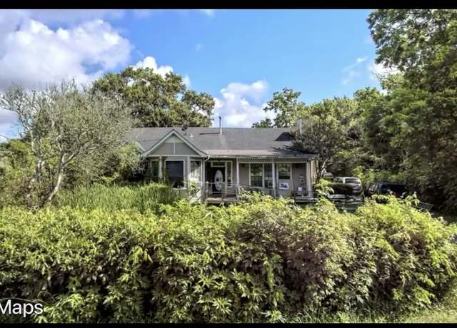 Property at 827 Coen Rd, Rosharon, TX 77583, 3 beds, 2 baths