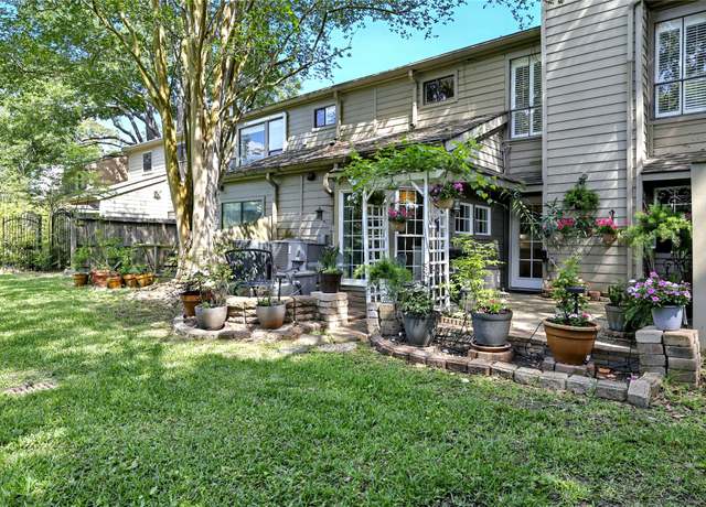 Property at 9400 Doliver Dr #6, Houston, TX 77063, 2 beds, 2.5 baths