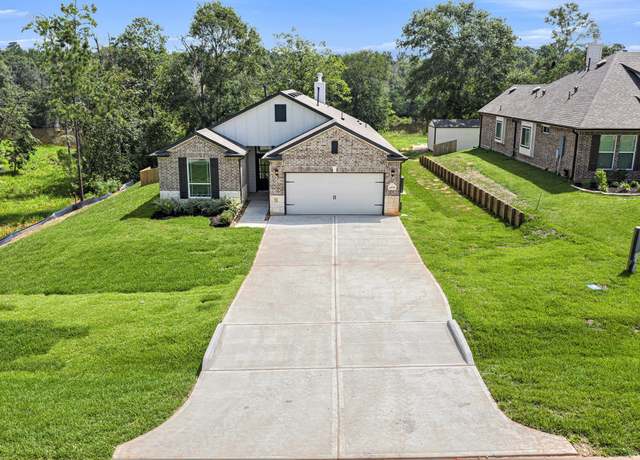 Property at 11739 Oakwood Rnch, Willis, TX 77378, 3 beds, 2 baths