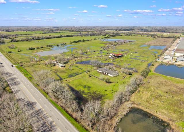 Property at 45814 Hwy 290 Bus, Hempstead, TX 77445