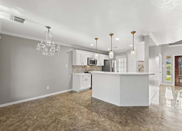 Property at 7918 Winehill Ln, Houston, TX 77040, 4 beds, 3 baths