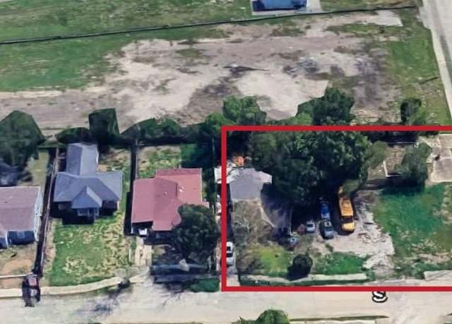 Property at 5714 Sunrise Rd, Houston, TX 77021, 3 beds, 2 baths