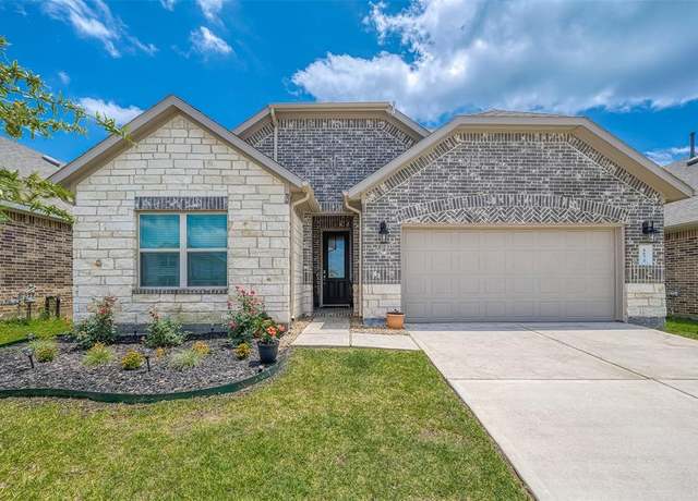 Property at 1672 Happy Valley St, Montgomery, TX 77316, 4 beds, 2 baths