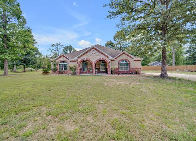 Property at 9942 Ramzi Dr, Conroe, TX 77303, 3 beds, 3 baths