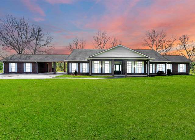 Property at 2121 Joe Rushing Ln, Livingston, TX 77351, 3 beds, 3 baths