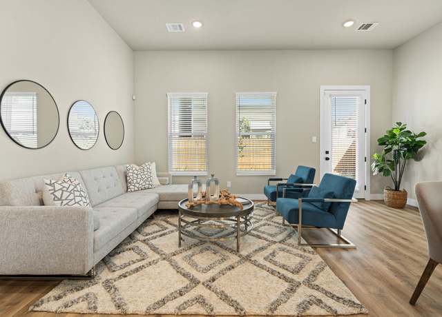 Property at 5809 Francis Oak Place Pl, Houston, TX 77091, 3 beds, 2.5 baths