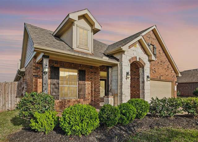 Property at 4310 Treccia Ct, Katy, TX 77493, 4 beds, 3.5 baths