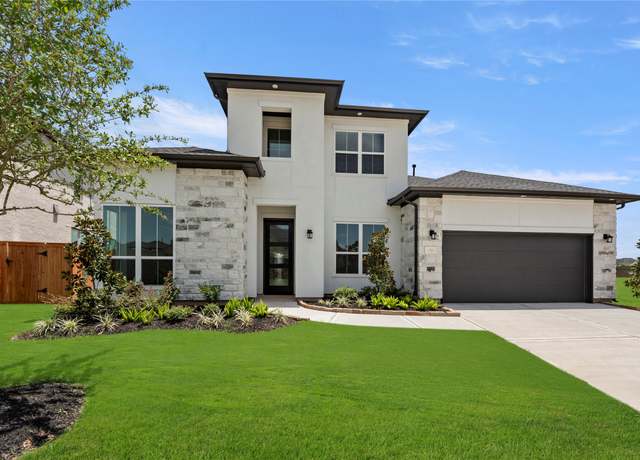 Property at 7323 Oakcrest Dr, Fulshear, TX 77441, 4 beds, 4.5 baths