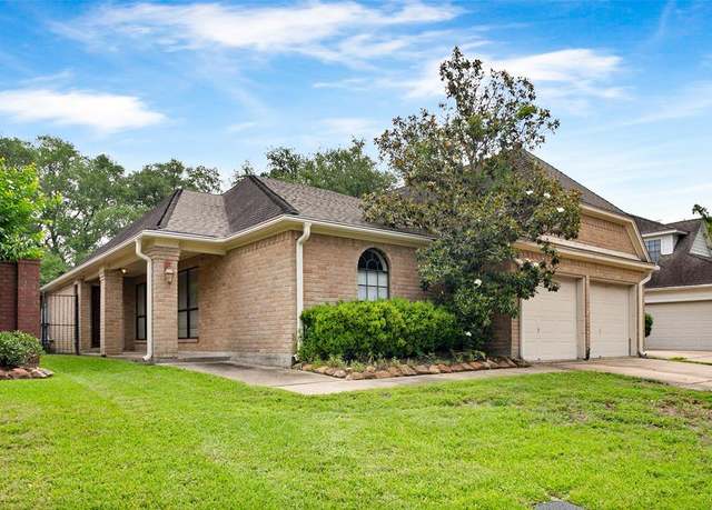 Property at 4132 Deerfield Village Dr, Houston, TX 77084, 3 beds, 2 baths