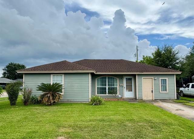 Property at 10630 Chambers St, Houston, TX 77034, 3 beds, 1 bath