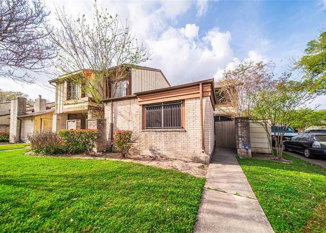 Property at 8532 Dairy View Ln, Houston, TX 77072, 3 beds, 2.5 baths