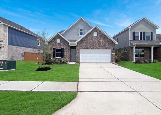 Property at 1621 River Scene Trl, Dayton, TX 77535, 4 beds, 2.5 baths