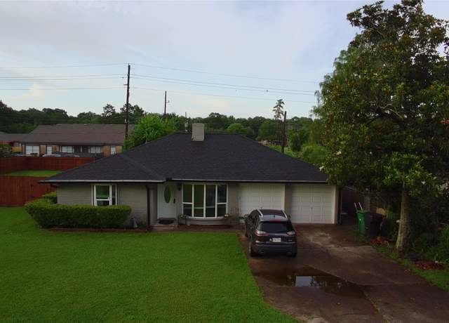 Property at 718 Corydon Dr, Huffman, TX 77336, 3 beds, 2 baths