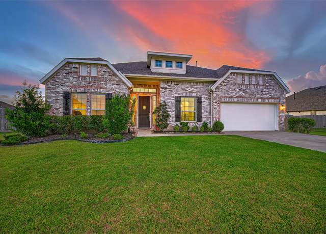 Property at 11320 Fannin Trail Ct, Needville, TX 77461, 4 beds, 3 baths