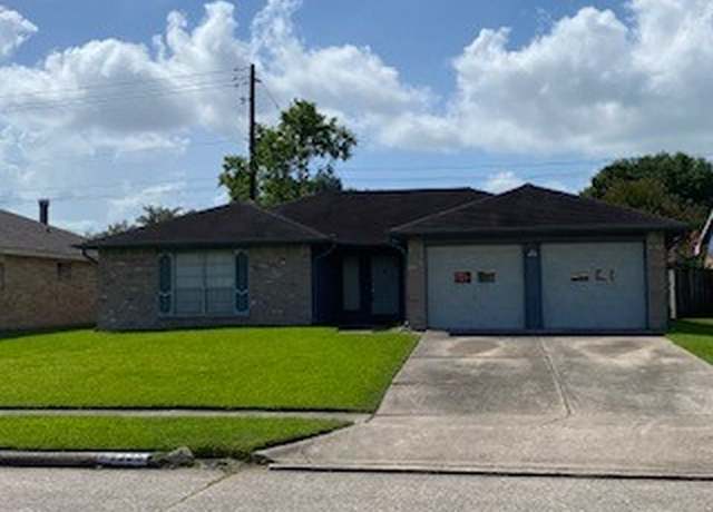 Property at 2335 Bisontine St, Friendswood, TX 77546, 3 beds, 2 baths