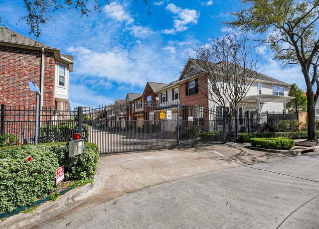 Property at 2640 Couch St, Houston, TX 77008, 3 beds, 2.5 baths