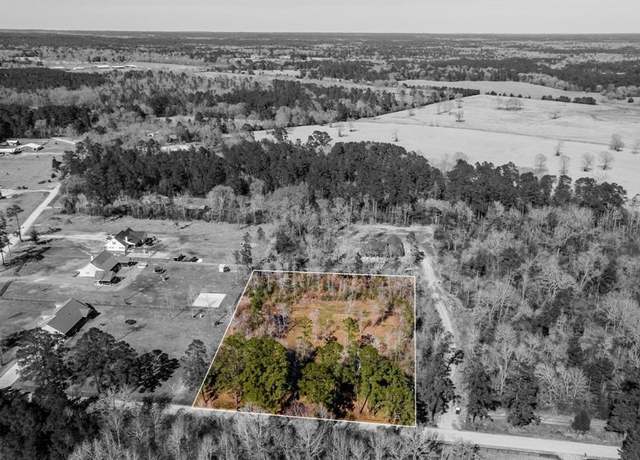 Property at 1087 Jones Rd, New Waverly, TX 77358