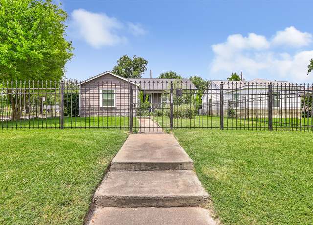 Property at 4803 Elser St, Houston, TX 77009, 3 beds, 2 baths