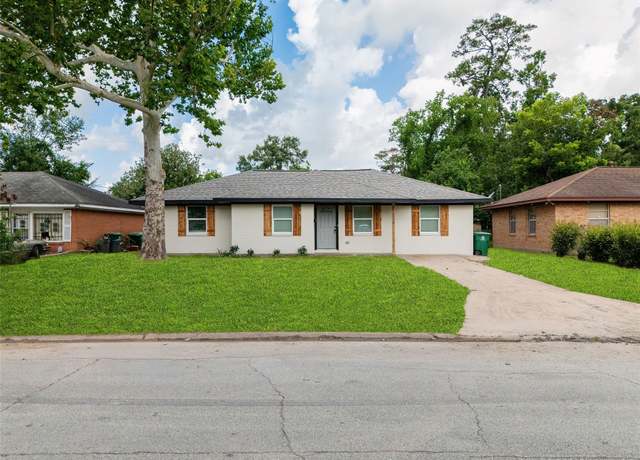 Property at 10513 Wolbrook St, Houston, TX 77016, 4 beds, 2 baths