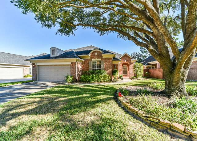 Property at 14806 Carsen Bnd, Cypress, TX 77429, 3 beds, 2.5 baths