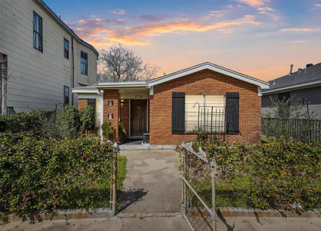 Property at 2120 Avenue L, Galveston, TX 77550, 3 beds, 2 baths