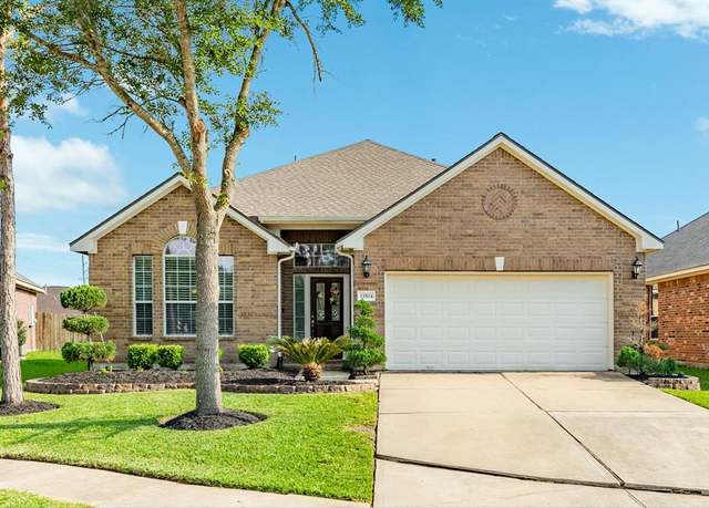 Property at 13504 Park Shadow Ln, Rosharon, TX 77583, 3 beds, 2 baths