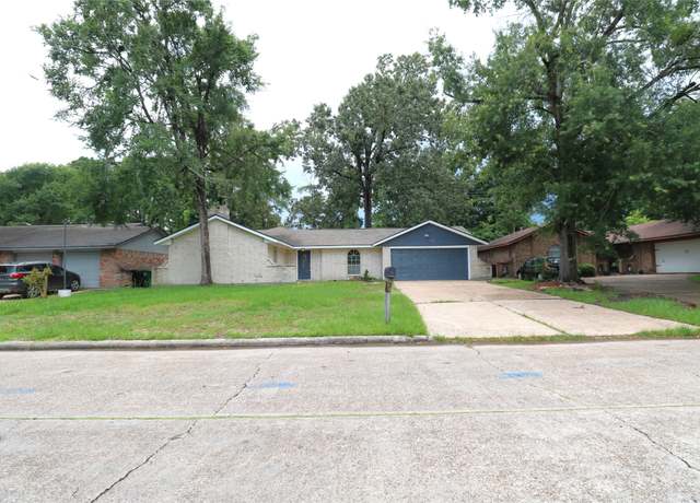 Property at 3911 Hermitage Hollow Ln, Houston, TX 77339, 3 beds, 2 baths