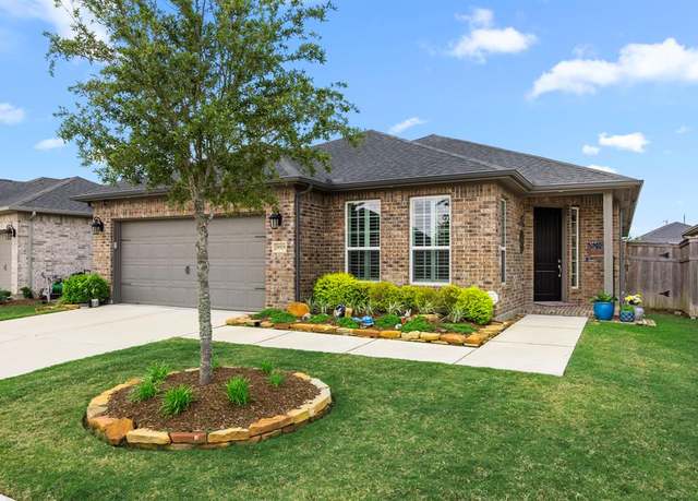 Property at 28928 Autumn Shore Dr, Fulshear, TX 77441, 2 beds, 2 baths