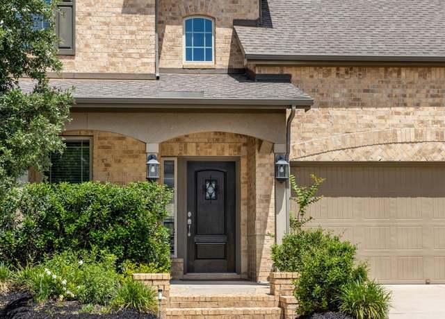 Property at 16114 Lake Amistad Pl, Cypress, TX, 4 beds, 3.5 baths