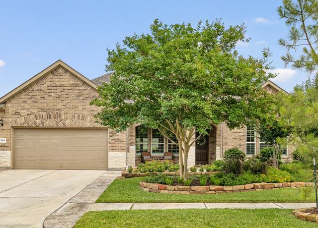 Property at 223 Silver Dapple, The Woodlands, TX 77382, 3 beds, 3 baths