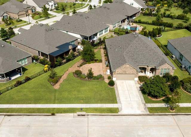Property at 223 Silver Dapple, The Woodlands, TX 77382, 3 beds, 3 baths