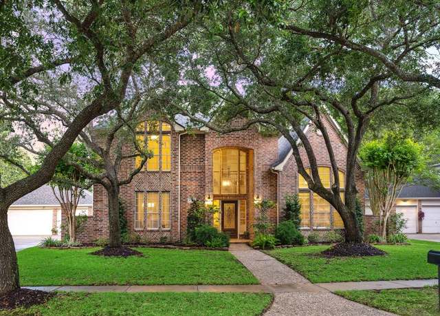 Property at 1703 Windsor Park Dr, Houston, TX 77094, 4 beds, 3.5 baths