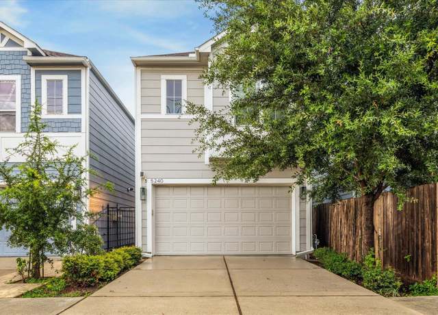 Property at 5240 Larkin St, Houston, TX 77007, 3 beds, 2.5 baths